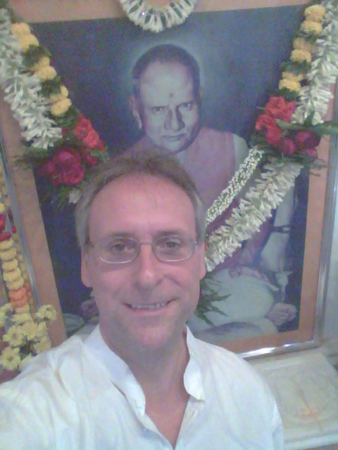 John Richards with Sri Nisargadatta Maharaj